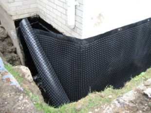 Exterior Waterproofing Tips for Homeowners